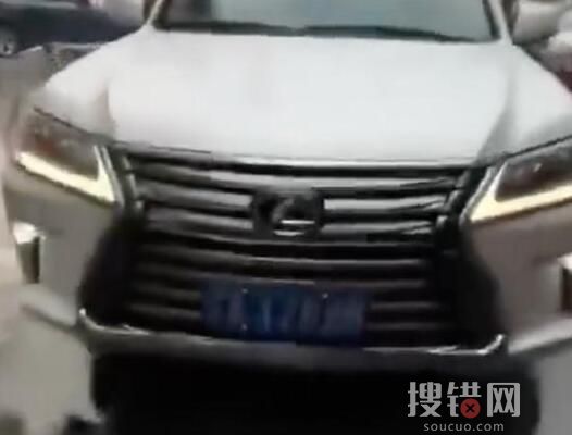 演員王小利被曝占道不挪車 為什么引爭議什么情況？