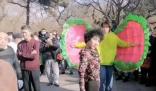 沈陽一公園整治鉆褲襠等不雅舞姿 照片曝光直接讓人大呼意外